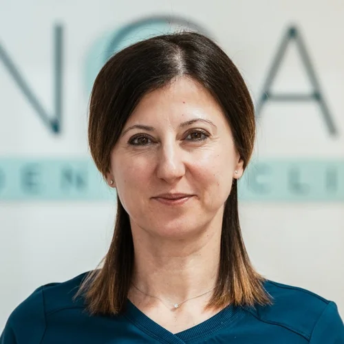 Carmen C&icirc;rstea